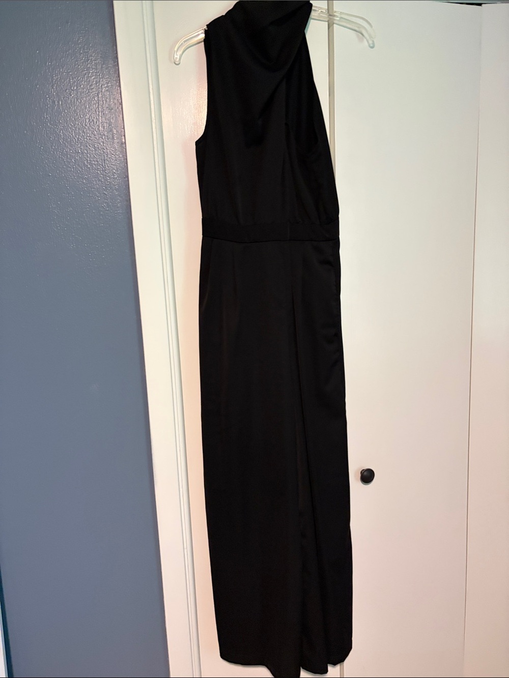 SHEIN Black Sleeveless One-Shoulder Jumpsuit